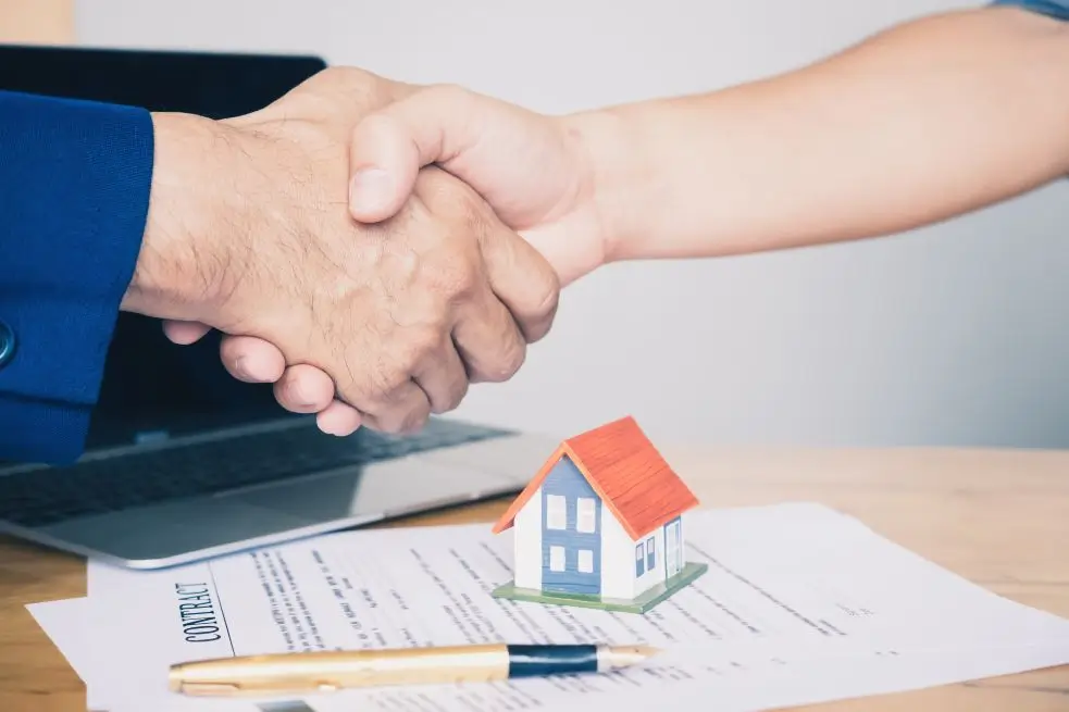 10 Reasons to Hire a Professional Las Vegas Property Manager